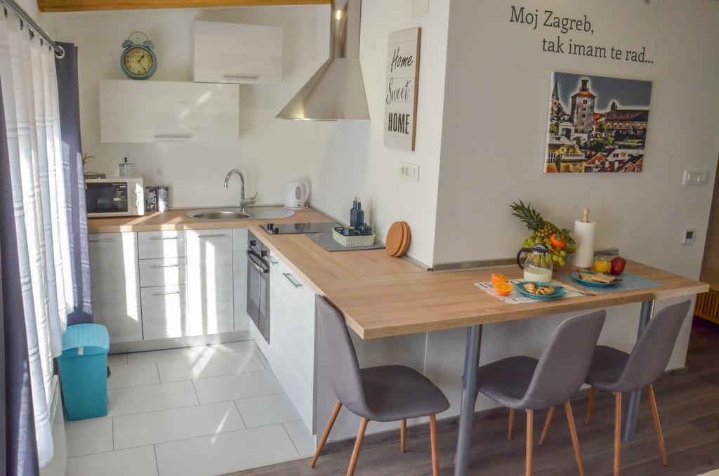 In-N-Out Ilica Apartment ซาเกร็บ ภายนอก รูปภาพ